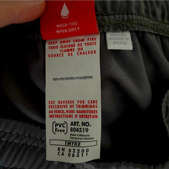 Puma track pants gray with white side stripe, pockets, loose fit, size small - Picture 8 of 13